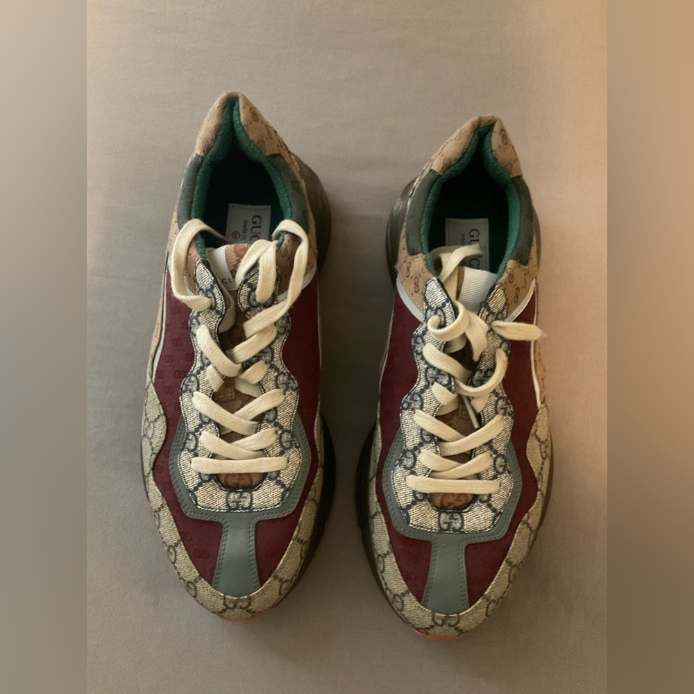 Men’s Gucci tennis shoes